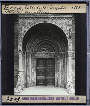 Ferrara, San Giorgio Kathedrale : Portal