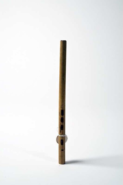 open longitudinal flute with finger holes