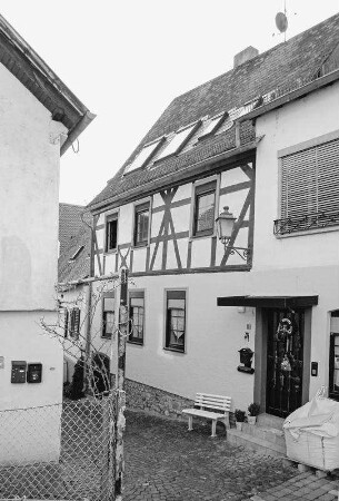 Rüdesheim, Kellerstraße 18