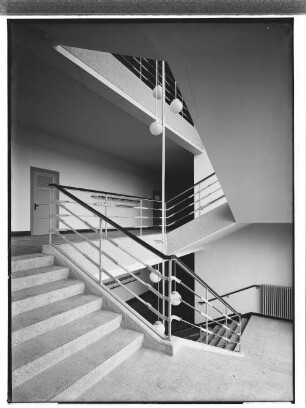 Schule Wendenstraße (Hamburg-Hammerbrook): Treppenhaus-Detail : SchumacherWV Nr. 276