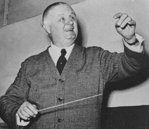 Der Dirigent Fritz Busch bei der Probe, aus: Fritz Busch: Der Dirigent, Atlantis-Musikbücher, Zürich 1961
