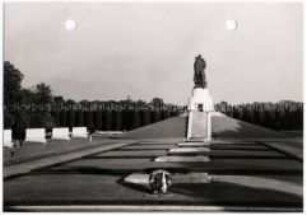 Berlin, Treptow, Sowjetisches Ehrenmal