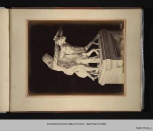 Album mit Veduten aus Florenz : Vedute mit Herkules den Kentauren Nessos bezwingend, Uffizien