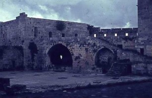 C. d. Chev. [Crac des Chevaliers] Hof