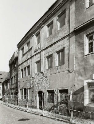 Pirna-Altstadt. Wohnhaus, Niedere Burgstraße 5 : Pirna-Altstadt. Wohnhaus, Niedere Burgstraße 5. Straßenansicht