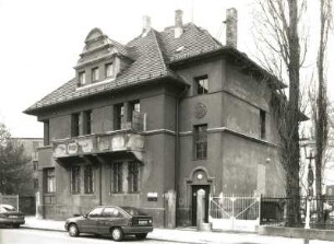Dresden-Trachau, Industriestraße 57. Wohnhaus (um 1910). Straßenansicht von Nordwest