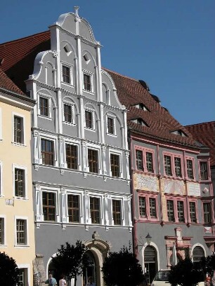 Renaissance-Häuser am Untermarkt, rechts Ratsapotheke