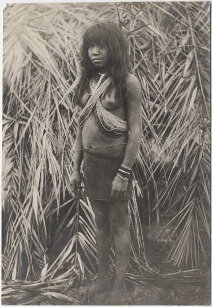 Paressi-Kabishi, chief's daughter in the headwaters of the Jauru and Juruena rivers