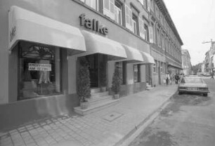 Fachgeschäft Falke Moden Adlerstraße 14. Neueröffnung