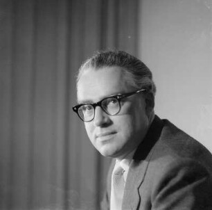 Porträt Kapellmeister Wilhelm Hübner