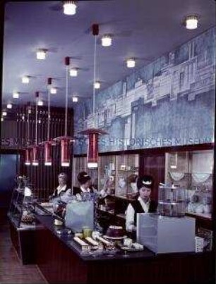 Kuchenbuffet im Interhotel "Zum Löwen" in Leipzig