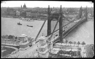 Budapest. Blick vom Blocksberg auf Elisabethbrücke über die Donau : Budapest. Blick vom Blocksberg auf Elisabethbrücke (1897-1903; Aurél Czekelius, Antal Kherndl) über die Donau