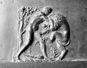 Sigismund-Glocke — Herkules im Kampf mit dem Nemeischen Löwen
