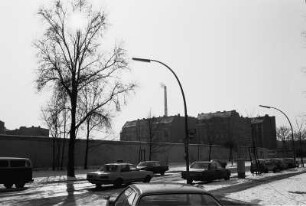 Berlin-Wedding : Berlin-Wedding, Neue Hoch- Ecke Liesenstrasse mit Berliner Mauer