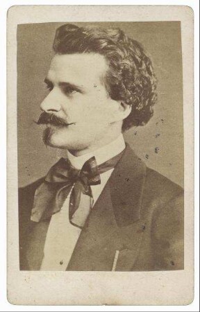 Reproduktion einer Photographie von Johann Strauß