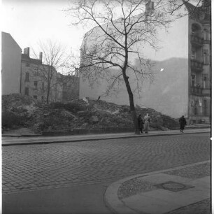 Negativ: Trümmer, Menzelstraße 5, 1953