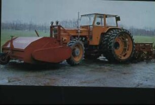 Fotografie: Erntetechnik, Zuckerrübe, Traktor, Frontköpfer, Heckroder