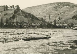 Treibeis 1954 vor Bacharach/Rhein