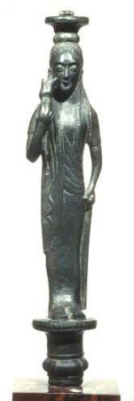Gerätstütze: archaische Statuette