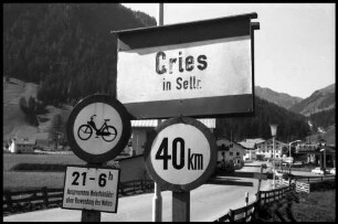 Gries: Verkehrsschilder