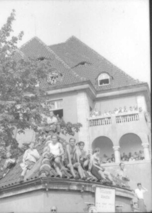 Rennbahn Leipzig- Scheibenholz. Autorennen. Fotoserie