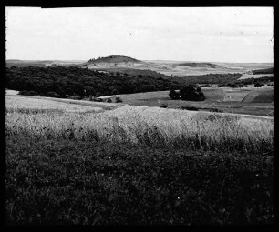 Apfelberg bei Gamburg, von Südwesten