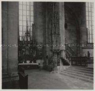 Dinkelsbühl, Kirche St. Georg, Sakramentshaus
