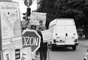 Freiburg im Breisgau: B.U.N.D.-Protestaktion gegen Ozon