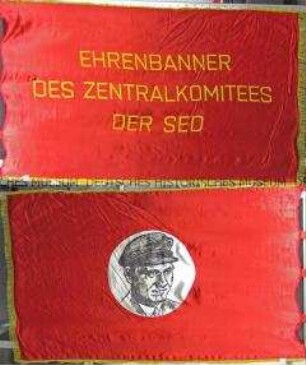 Ehrenbanner des Zentralkomitees der Sozialistischen Einheitspartei Deutschlands