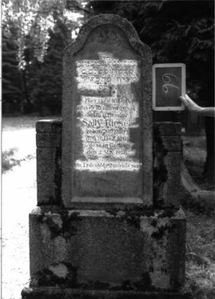 Grabstein 66
