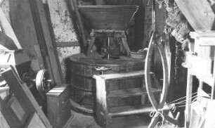 Hochkirch-Rodewitz. Erdholländer, Inneres, 1. Stockwerk, Mahlgang