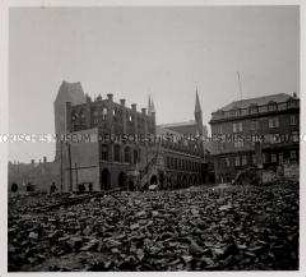 Lübeck, Rathaus, Zerstörungen