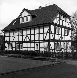 Neu-Eichenberg, Bergstraße 8