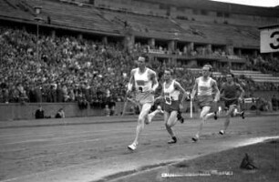 Berlin: Olympiastadion; 100-m-Lauf; beim Lauf