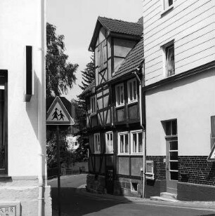 Großalmerode, Schulplatz 2, Schulplatz 4