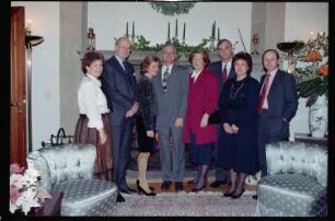 Fotografie: Dinner für Général Roger Gosset in der Residenz von Major General Walter Yates in Berlin-Dahlem