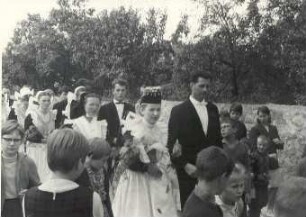 Hochzeit in Radibor : Gesellschaftliche Volkskultur - Sitten im Laufe des menschlichen Lebens - Hochzeit. Ort: Radwor / Radibor. Hochzeit.