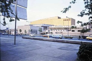 Berlin: Staatsbibliothek von der Nationalgalerie aus