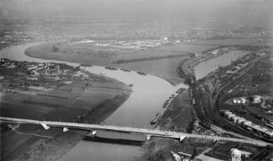 Dresden, Ostragehege mit Kaditzer Elbbrücke, Übigau und Alberthafen von Westen
