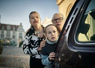 Spuk unterm Riesenrad (2024) - Teaser