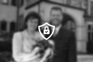 Standesamtliche Trauung am 09.06.2000: Brautpaar: im Hintergrund Schloss Tremsbüttel