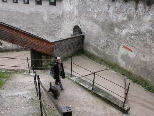 Salzburg - Aufgang zur Festung : Aufgenommen in der Festung von Salzburg, 2004