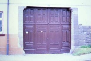 Detail vorheriges Bild: hölzernes Hoftor in einer Toreinfahrt
