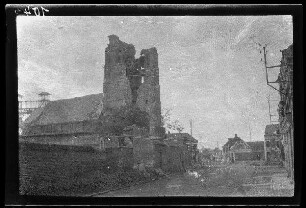 Loos (=Loos-en-Gohelle, Dep. Pas-de-Calais, Frankreich): zerstörte "Kirche"