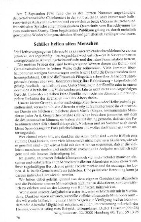Schüler helfen alten Menschen