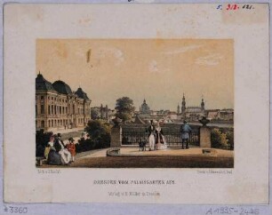 Stadtansicht von Dresden, Blick von der Terrasse des Japanischen Palais auf das Japanische Palais und die Altstadt, im Vordergrund Spaziergänger