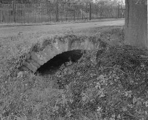 Grüngräbchen, Brücke über Saleskbach