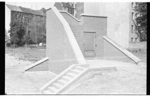 Kleinbildnegative: Freifläche, Vorbergstraße, 1978