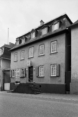 Wohnhaus; Usingen, Obergasse 27, Obergasse (B456)