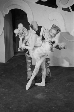 Szenenbilder aus dem Ballett "Dornröschen" von Pjotr Iljitsch Tschaikowski an der Deutschen Staatsoper Berlin